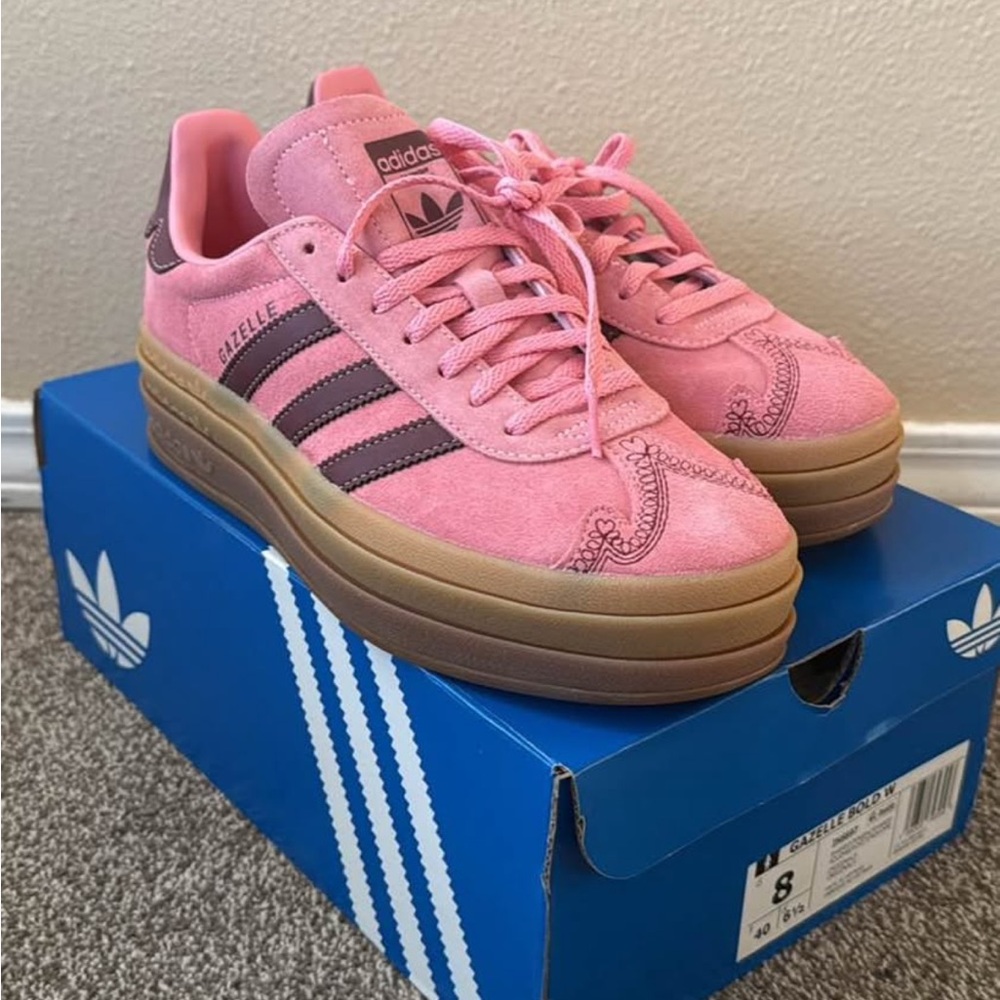 Adidas Gazelle Bold Pink Women's Sneakers sz 8